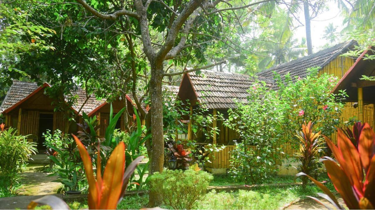 Savithri Inn Cottage Varkala Zewnętrze zdjęcie