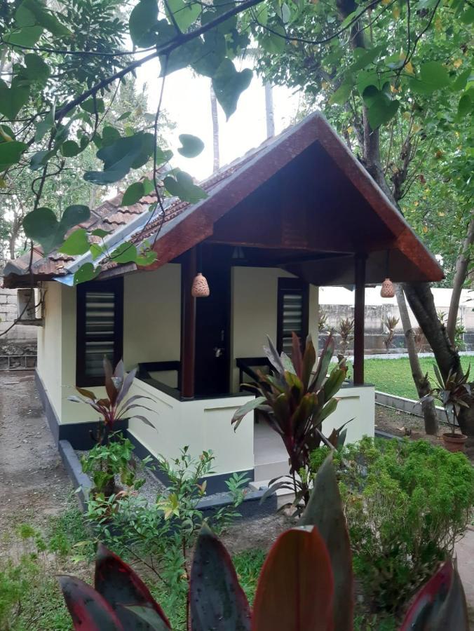 Savithri Inn Cottage Varkala Zewnętrze zdjęcie